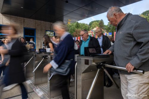 RD2 1828-Rok-Dezelak-RD2.si 