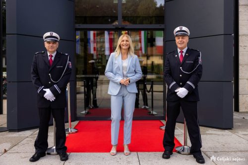 RD2 1918-Rok-Dezelak-RD2.si 