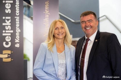 RD2 2006-Rok-Dezelak-RD2.si 