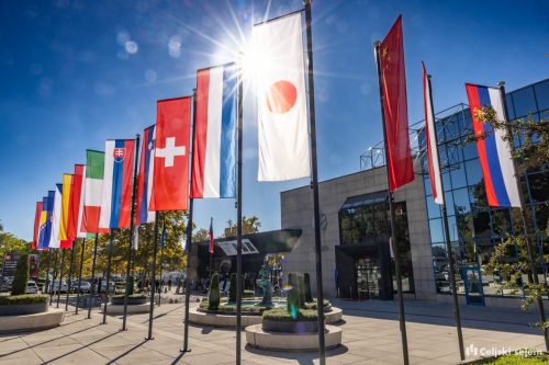 RD2 3048-Rok-Dezelak-RD2.si 