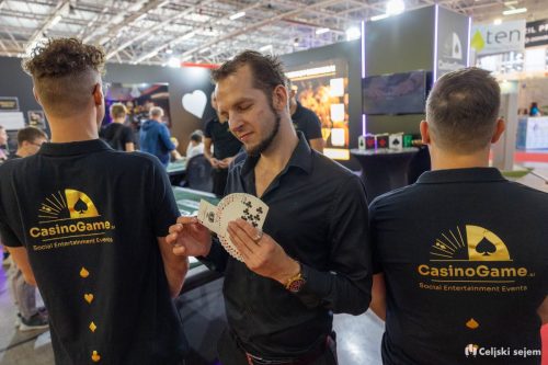 RD2 3714-Rok-Dezelak-RD2.si 