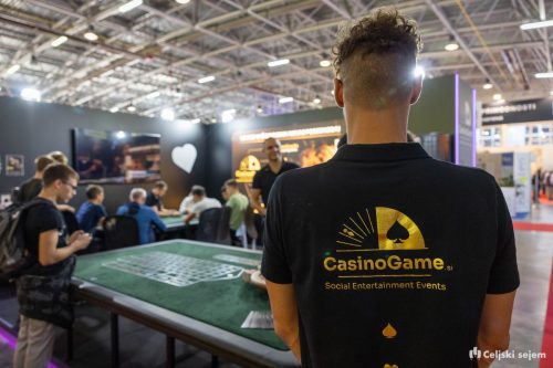 RD2 3718-Rok-Dezelak-RD2.si 