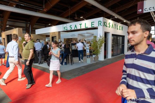 ARK 8353-Rok-Dezelak-RD2.si 