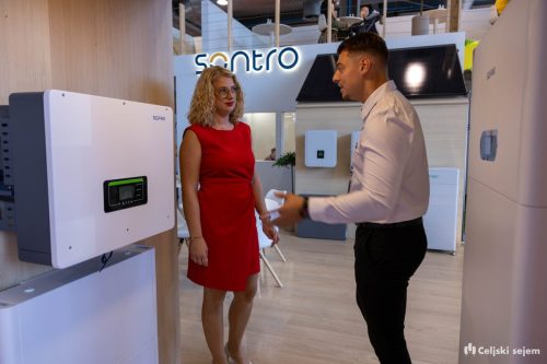 RD2 4092-Rok-Dezelak-RD2.si 