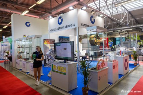 RD2 4116-Rok-Dezelak-RD2.si 