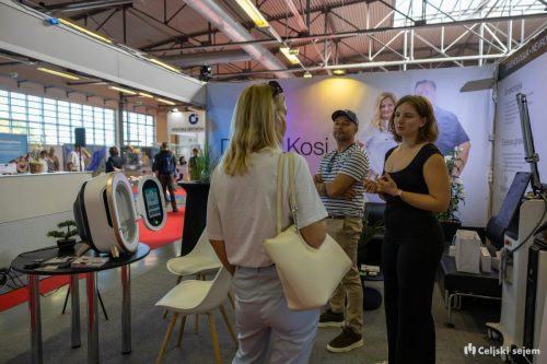 RD2 4176-Rok-Dezelak-RD2.si 