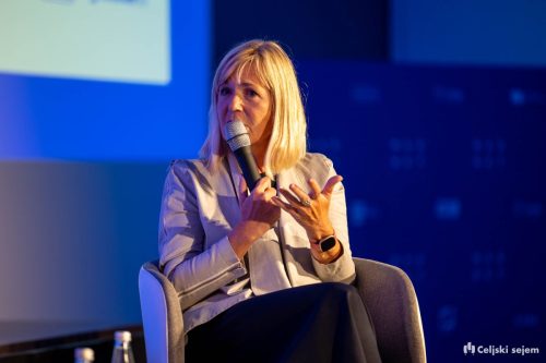 RD2 8060-Rok-Dezelak-RD2.si 