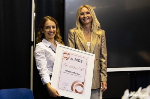 RD2 8281-Rok-Dezelak-RD2.si 