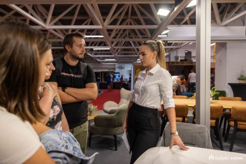 RD2 4785-Rok-Dezelak-RD2.si 