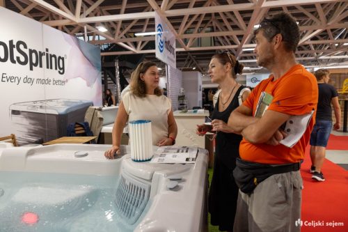 RD2 4786-Rok-Dezelak-RD2.si 