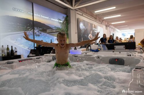 RD2 4813-Rok-Dezelak-RD2.si 