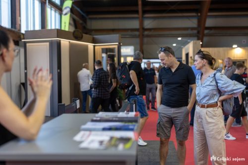 RD2 8504-Rok-Dezelak-RD2.si 