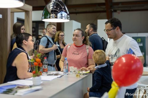 RD2 8563-Rok-Dezelak-RD2.si 