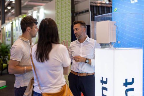 RD2 8686-Rok-Dezelak-RD2.si 