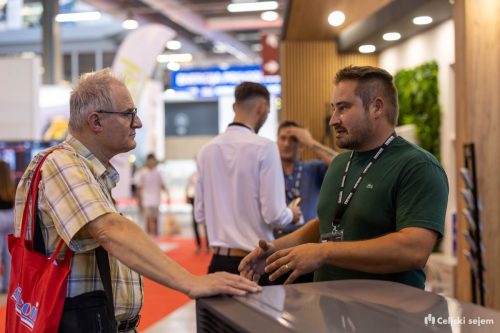 RD2 8692-Rok-Dezelak-RD2.si 