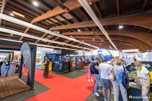 RD2 8714-Rok-Dezelak-RD2.si 